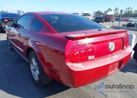2009 Ford Mustang V6/V6 Premium from USA, damaged, VIN 1ZVHT80N995143532